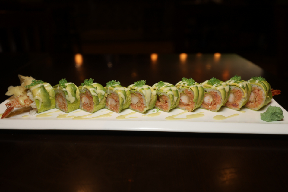 green dragon maki(10 pcs) <img title='Consumption of raw or under cooked' src='/css/raw.png' />