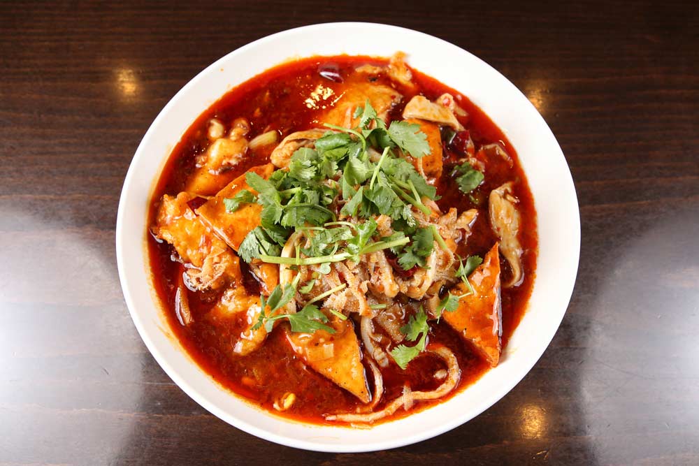 beef tripe & pig intestine in chili broth 毛血旺  <img title='Spicy & Hot' align='absmiddle' src='/css/spicy.png' /> <img title='Spicy & Hot' align='absmiddle' src='/css/spicy.png' />