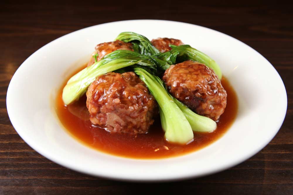 p01. meat ball with sticky rice 糯米獅子頭