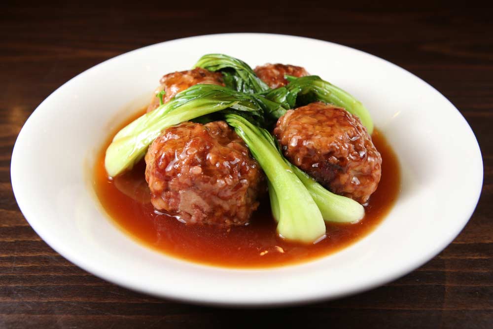 meat ball w. sticky rice 糯米狮子头