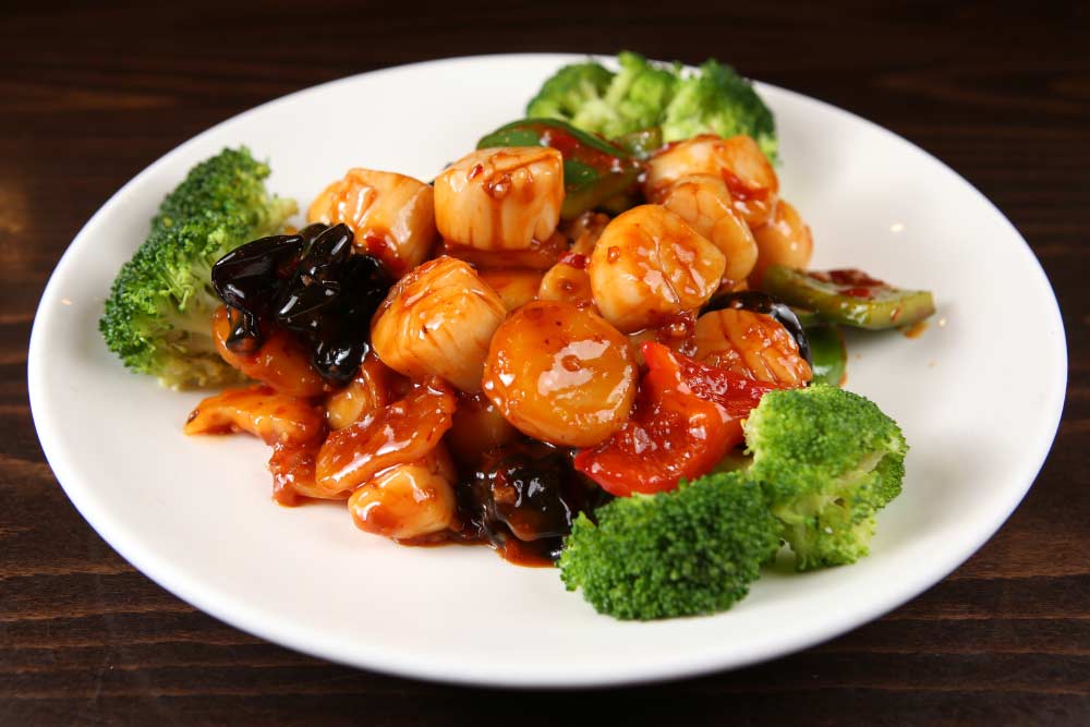 scallops w. yu xiang sauce 鱼香干贝  <img title='Spicy & Hot' align='absmiddle' src='/css/spicy.png' />