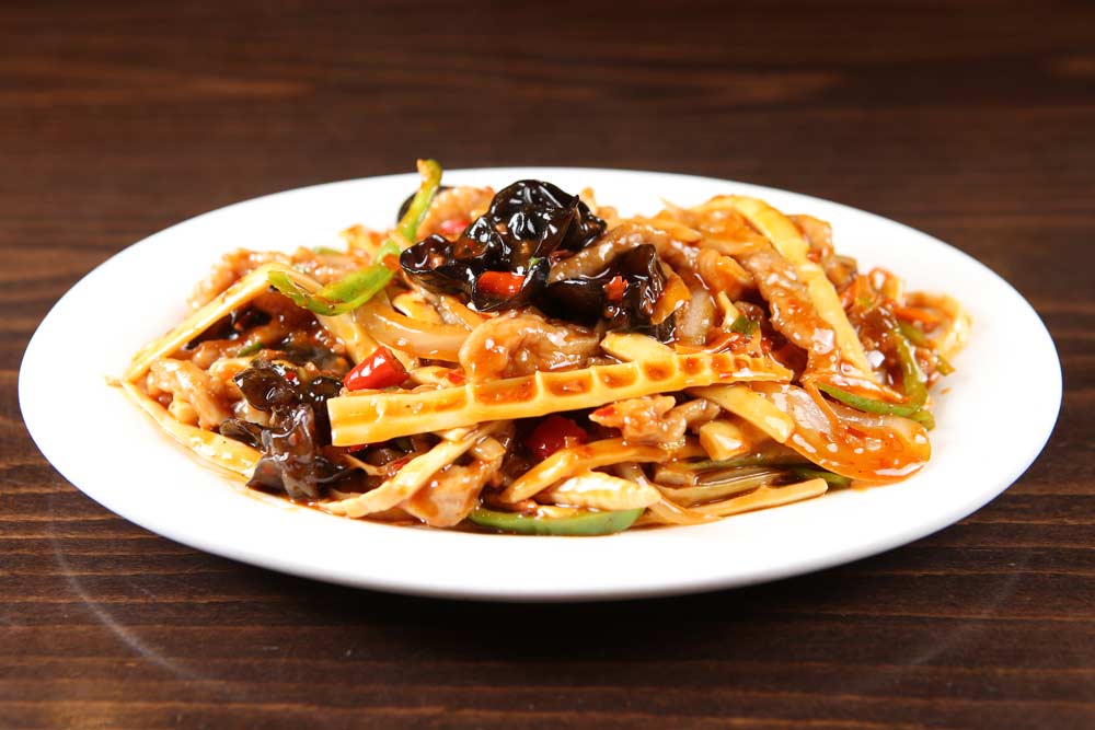 pork w. yu xiang sauce 鱼香肉丝  <img title='Spicy & Hot' align='absmiddle' src='/css/spicy.png' />