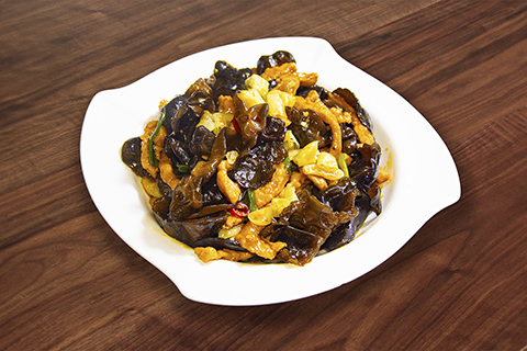 shredded pork with wood ear in hot & sour sauce 酸辣木耳肉丝